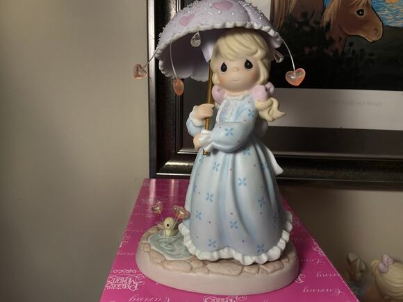 Precious Moments Other - Let Love Reign / Limited Edition